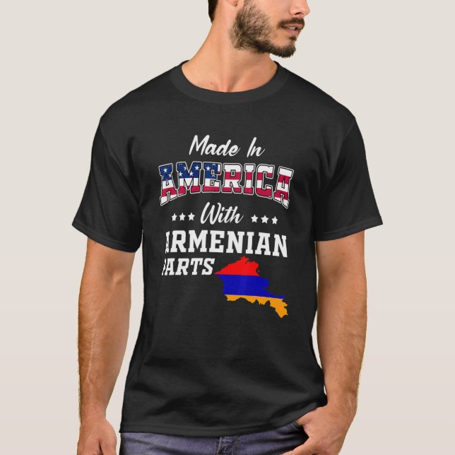 America Armenian Parts Armenia Map USA Flag Ancest T-Shirt (Front)
