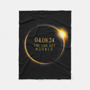 America Solar Eclipse 4 08 Illustration Fleece Blanket