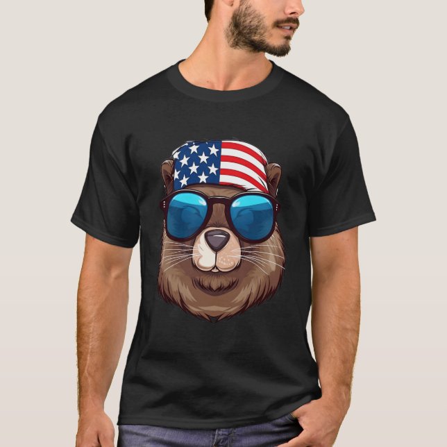 American Beaver With Usa Flag Independence Day  T-Shirt (Front)