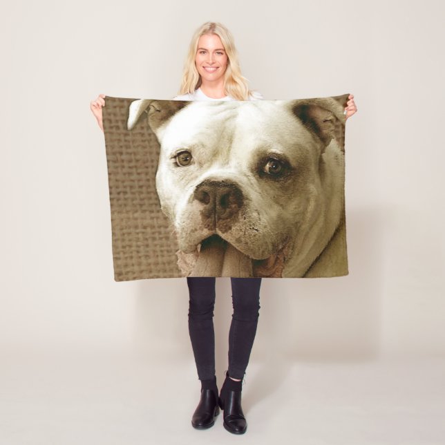 American Bulldog fleece blanket (In Situ)