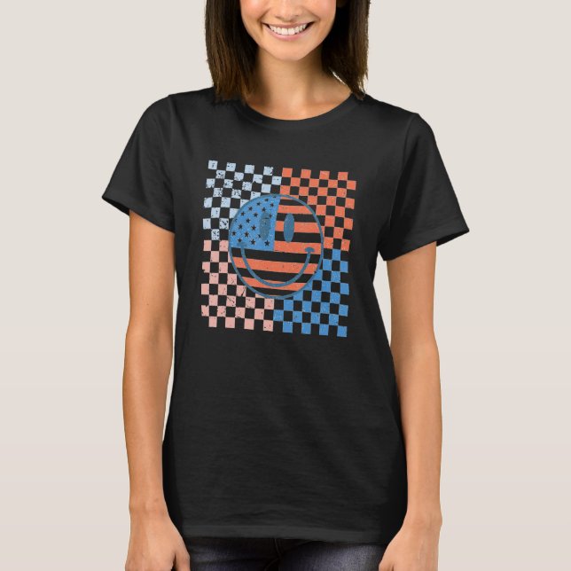American Checkered Flag Smile Face Retro 4th Of Ju T-Shirt (Front)