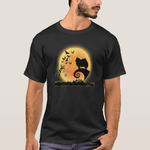 American Eskimo Dog Scary And Moon Halloween Cost T-Shirt