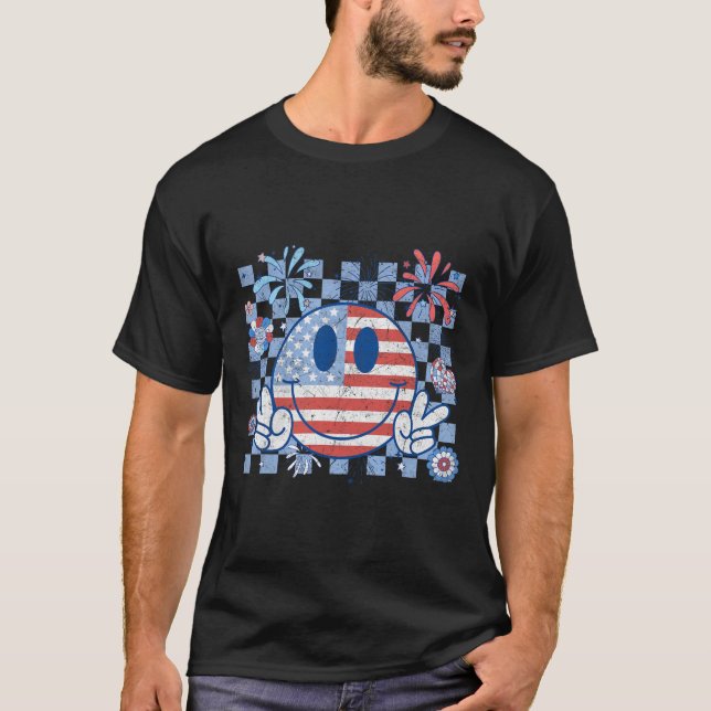 American Flag 4th Of July Groovy Smiling Face Chec T-Shirt (Front)