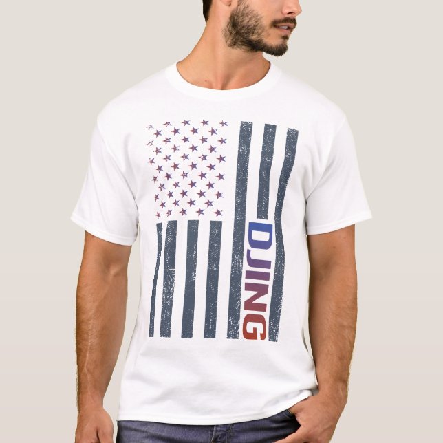 American Flag Djing DJ Disc Jockey Deejay T-Shirt (Front)