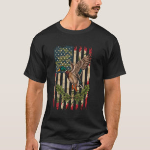 American Flag Duck Hunting Waterfowl Hunter Dad Ca T-Shirt