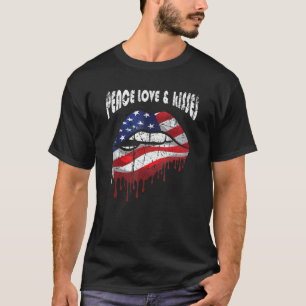 American Flag Lips Peace Love Kisses Patriotic Aes T-Shirt