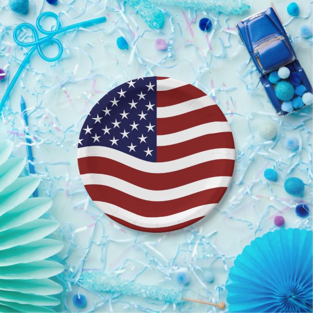 American Flag Mark 7" Party Plates – USA Pride (Party)