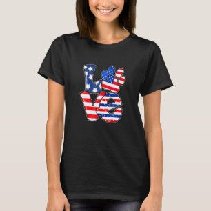 American Flag Patriotic Dog Cat Paw Print 4h Of Ju T-Shirt
