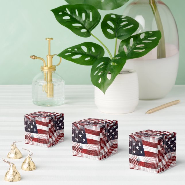American Flag Red White Blue Stripes Stars Pattern Favour Box (Multiple)