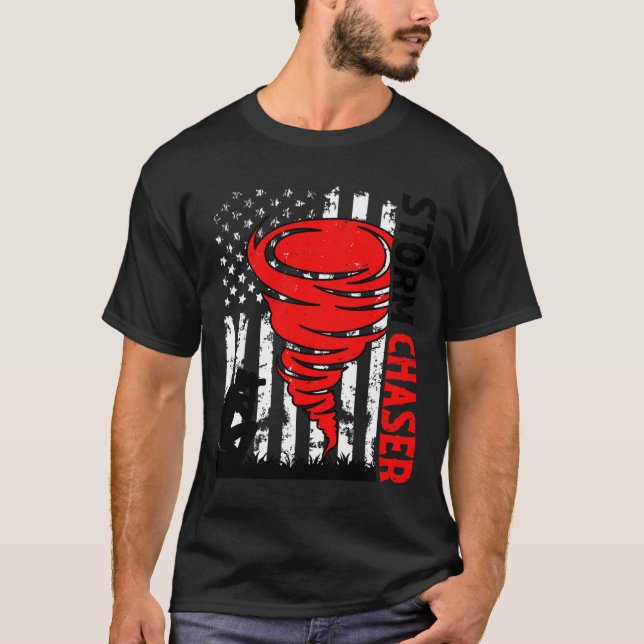 American Flag United States Tornado Storm Chaser O T-Shirt (Front)