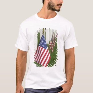 American flags on tombs of American Veterans on 2 T-Shirt