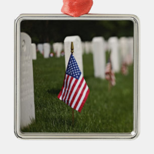 American flags on tombs of American Veterans on Metal Tree Decoration