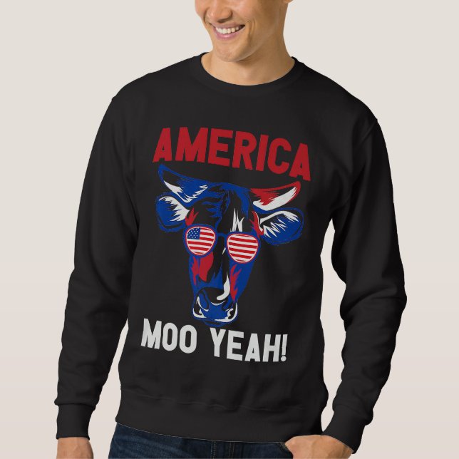 American Patriotic Decoration Moo Yeah Premium Sweatshirt (Front)