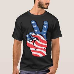 American Peace Flag  Patriotic 4th of July Hand Si T-Shirt