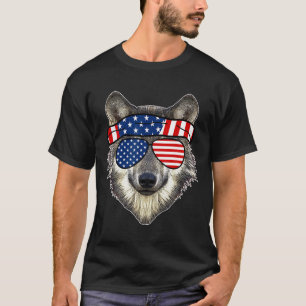American Sungles Wolf 4th Of July Awesome Usa Gift T-Shirt