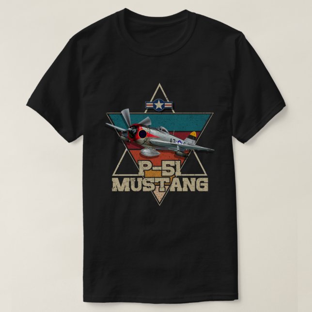 American World War 2 P-51 Mustang Fighter Aeroplan T-Shirt (Design Front)