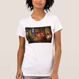 Americana - Store - Everything is for sale T-Shirt
