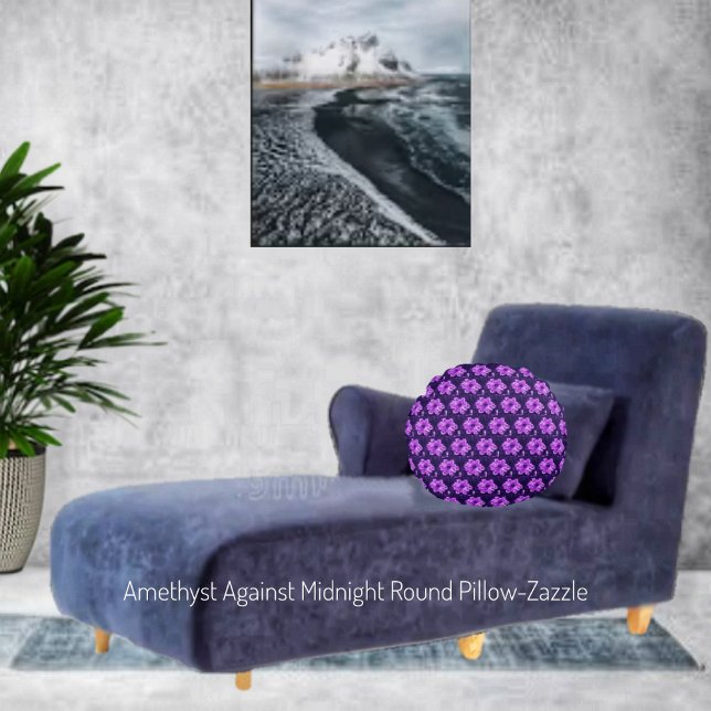 Amethyst Against Midnight Round Cushion (Creator Uploaded)