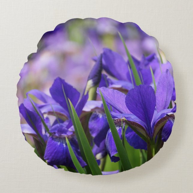 Amethyst Purple Iris Round Cushion (Front)