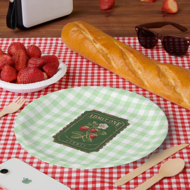 Amit one -Strawberry Paper Plate (Picnic)
