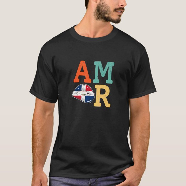Amor Dominican Rep Woman flag lips T-Shirt (Front)