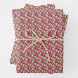 Amsterdam Tulips Mocha Mousse Ditsy Patterned Wrapping Paper Sheet
