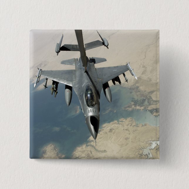 An F-16 Fighting Falcon refuels 15 Cm Square Badge (Front)