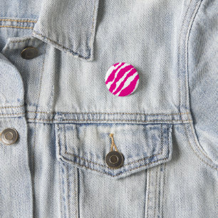 An intricate floral pattern in pink and white, art 3 cm round badge