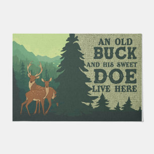 An Old Buck and His Sweet Doe Live Here, Welcome Doormat