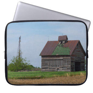 An Old Illinois Barn Laptop Sleeve