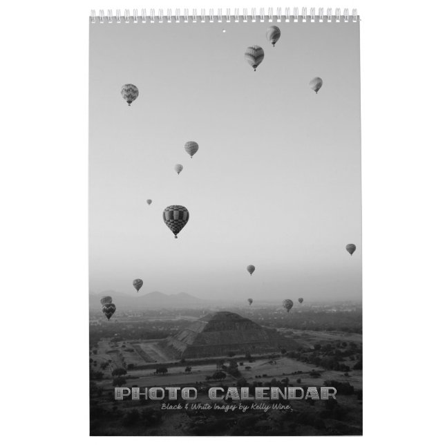 An Outstanding Calendar - B&W Mexico City Photos (Cover)