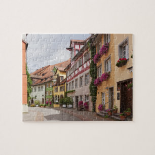 An unusually well-preserved mediaeval town on the jigsaw puzzle