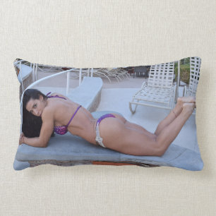 Ana Cozar pillow