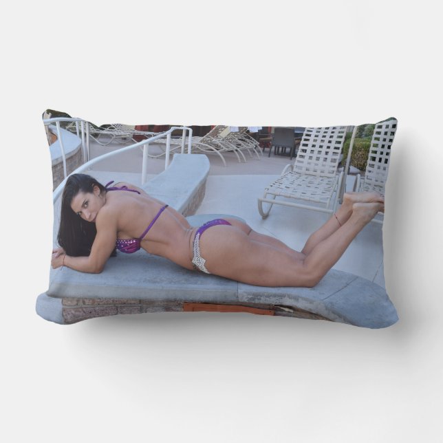 Ana Cozar pillow (Front)