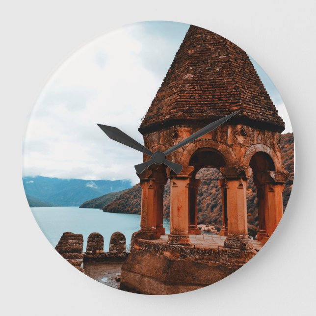 Ananuri fortress large clock (Front)