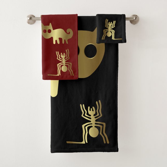 Ancient Geoglyphs Spider and Gold Cat Bath Towel Set (Insitu)