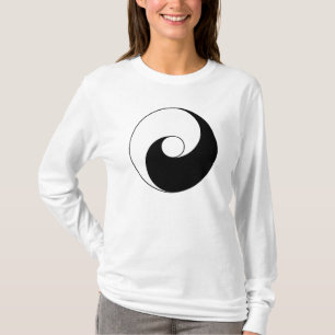 Ancient version of Taijitu by Lai Zhi-De Yin Yang T-Shirt
