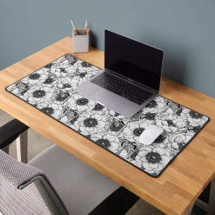 Anemone garden in black and white desk mat