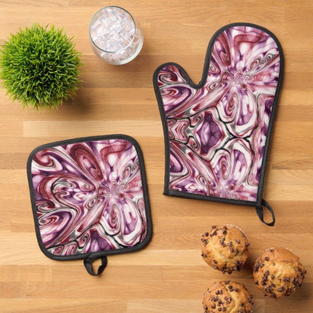 Angry Girl Oven Mitt & Pot Holder Set (Top Down)