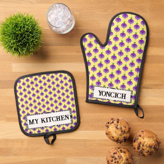 Angry Turnip by Kenneth Yoncich Oven Mitt & Pot Holder Set (Top Down)