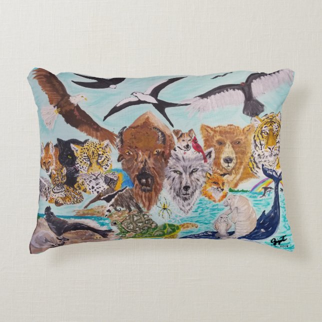 Animal power pillow (Front)