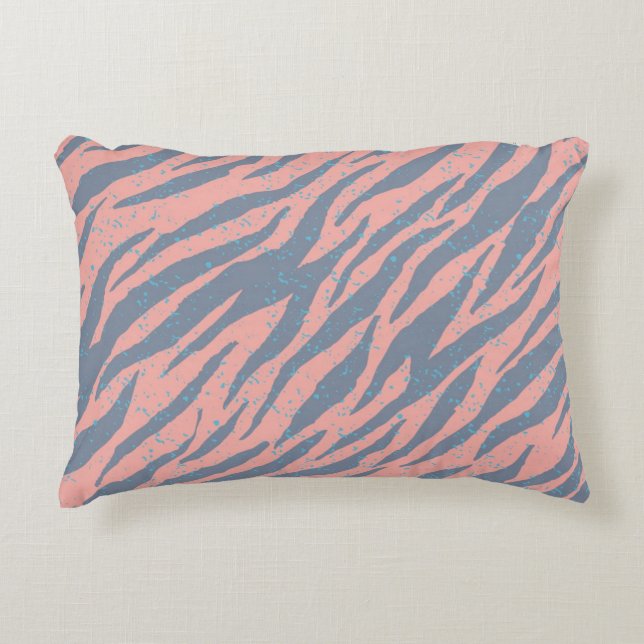 Animal print pattern decorative cushion (Front)
