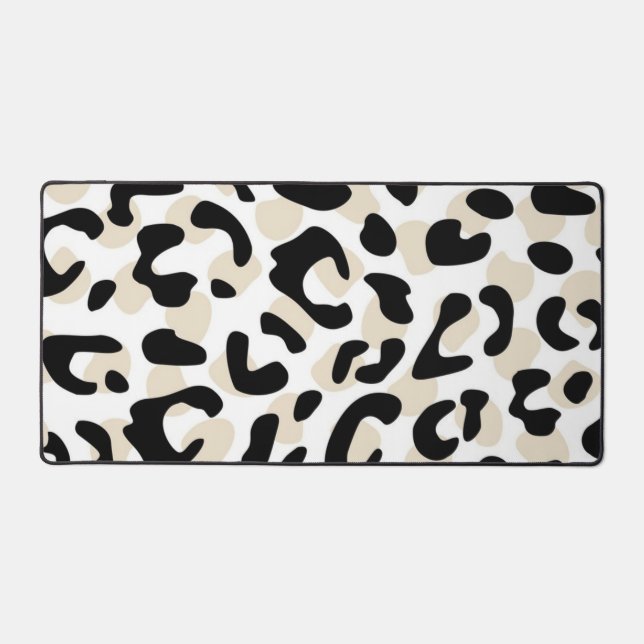 Animal print pattern desk mat (Front)