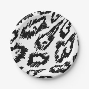 Animal print pattern paper plate