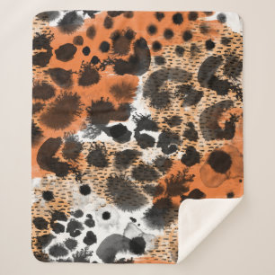 Animal skin: creative leopard pattern. sherpa blanket