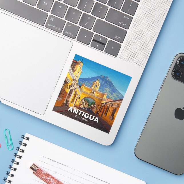 Antigua Guatemala Travel (Laptop w/ iPhone)