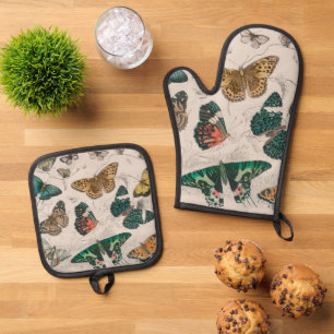 Antique Butterfly Illustration: 1820 Goldsmith Oven Mitt & Pot Holder Set