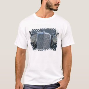 antique mercedes 2 T-Shirt