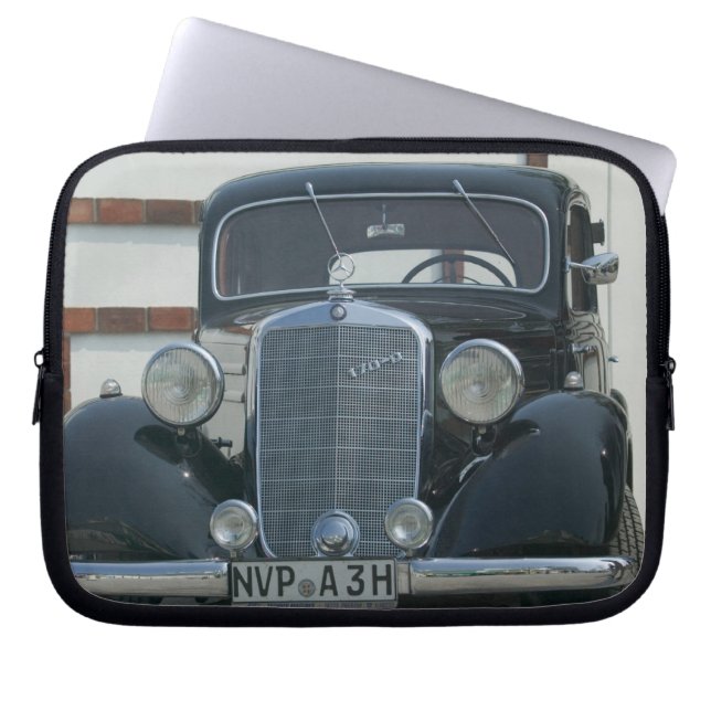 antique mercedes laptop sleeve (Front)
