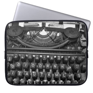 antique old typewriter used in correspondence60s r laptop sleeve